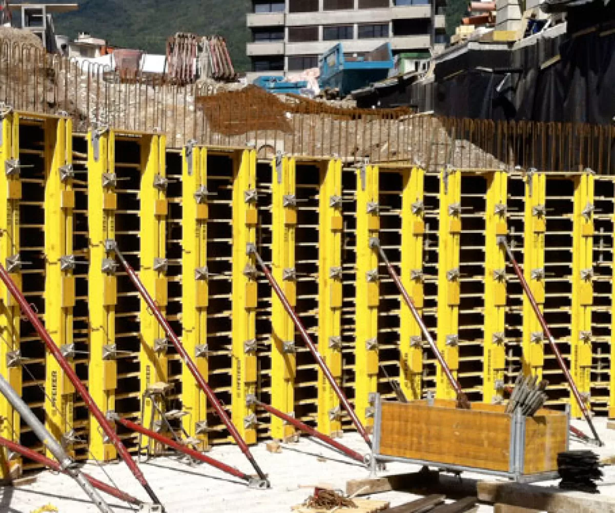 Tobler H20 Cassaforma con gattelli Ponteggio. Cassaforma. Tobler SA]